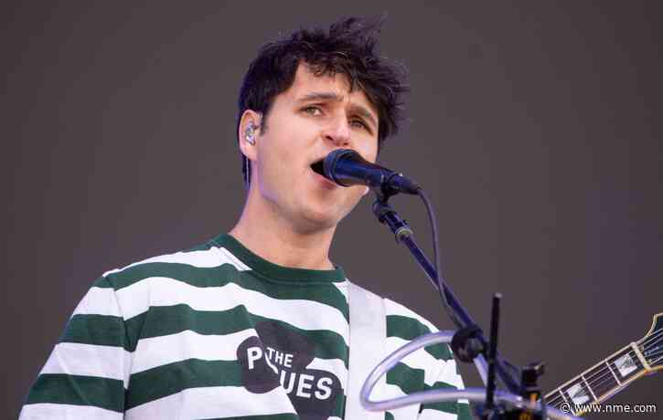 Watch Vampire Weekend take on Oasis and Phoenix covers in Houston