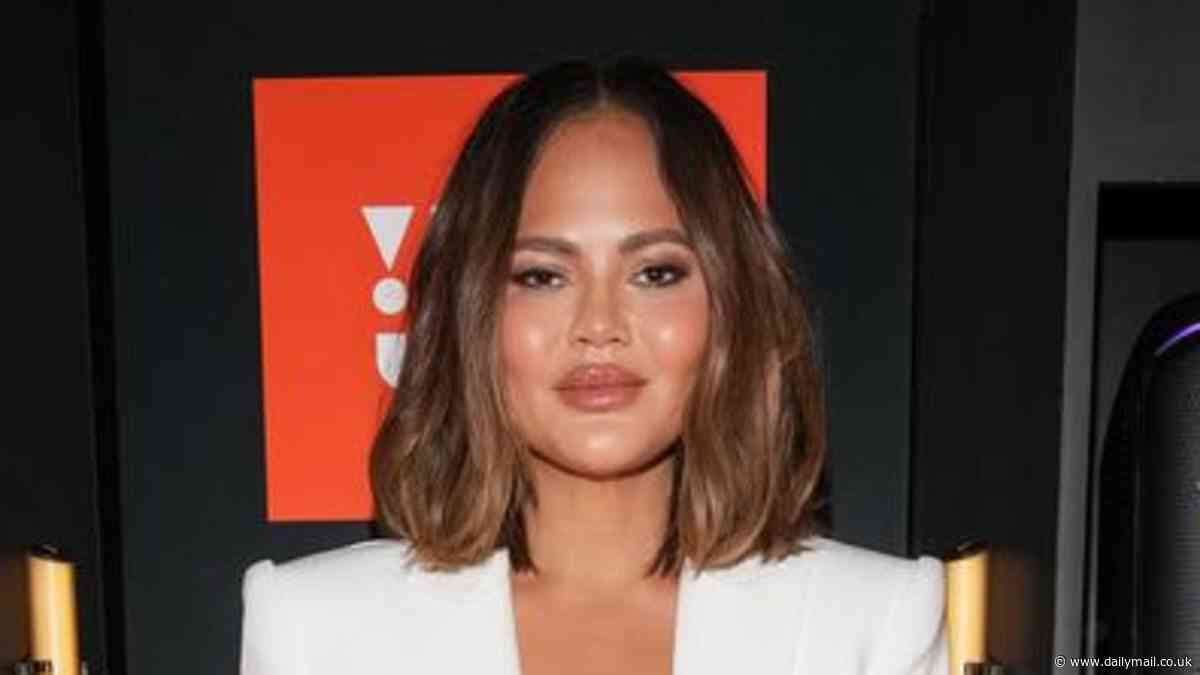 Chrissy Teigen fires back at a medical professional who accused her of having fillers