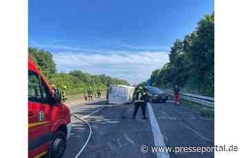 FW Bergheim: Drei Verletzte nach Unfall auf A61 Kleintransporter kollidiert mit PKW auf Standstreifen