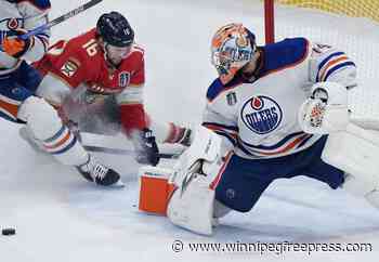 Bobrovsky shines, Panthers blank Oilers 3-0 in Game 1 of Stanley Cup final