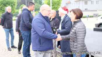 Große Party: Dank an Hochwasser-Helfer in Wolfenbüttel