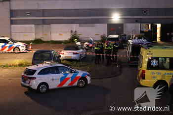 Man (23) gewond bij schietpartij op parkeerplaats in Lelystad: politie zoekt getuigen