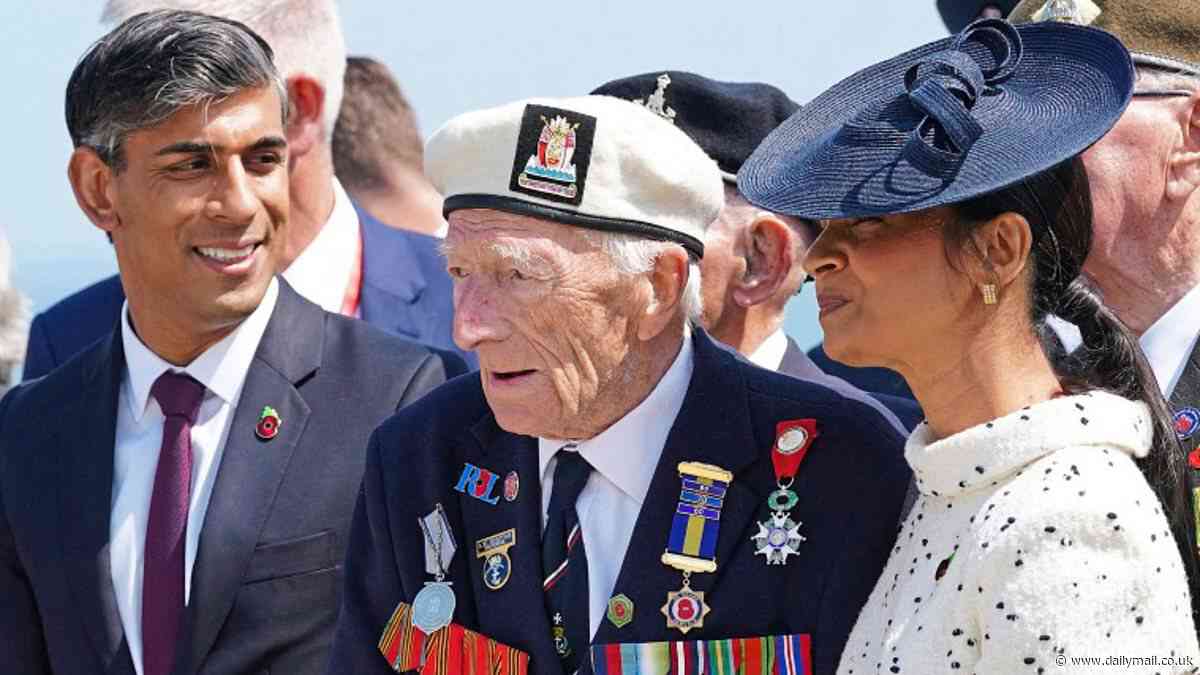 D-Day veteran, 99, who sailed Arctic convoys during WWII reveals he tried to send his Russian medal of bravery back to Moscow in disgust at Putin's invasion of Ukraine