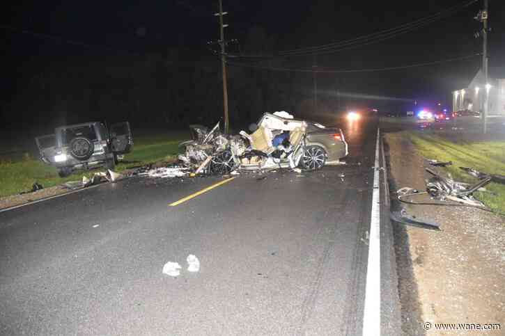 Driver pinned, 3 injured in Steuben County crash