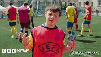Teen barred from skydive 'due to Down's syndrome'