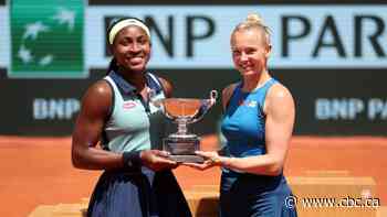 Coco Gauff wins 1st Grand Slam doubles title at French Open