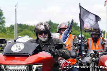 Hairy Bikers' Si King thanks fans for overwhelming Dave Day