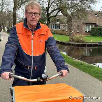 Postbode en schrijver Jan uit Giethoorn is 'wereldberoemd': "Ik ben een fietsend VVV-kantoor"