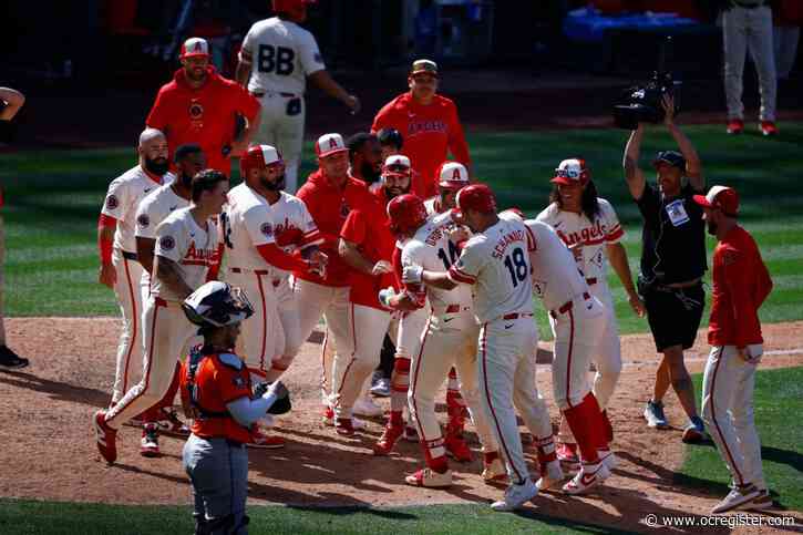 Logan O’Hoppe’s walk-off homer pushes Angels past Astros