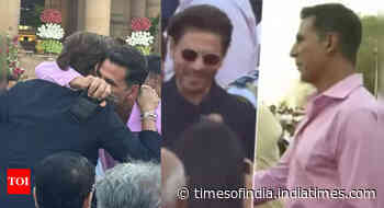 Netizens react as SRK-Akshay hug at PM's oath ceremony