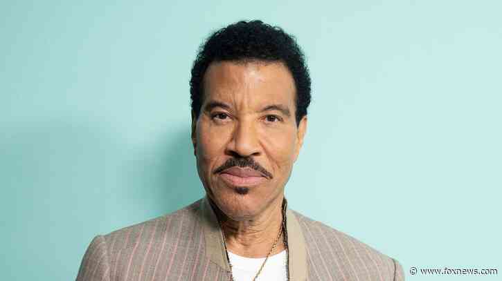 Lionel Richie says these two elements were crucial in creating ‘We Are the World’