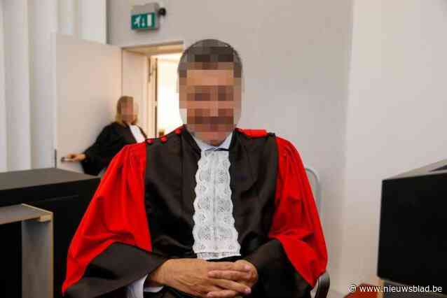 Schorsing Gentse advocaat-generaal verlengd na fraude bij magistratenexamen