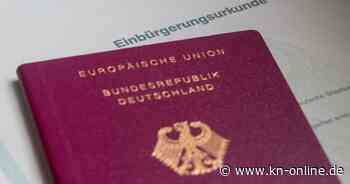 Einbürgerung in Deutschland: Wie oft werden Anträge wegen Extremismus abgelehnt?