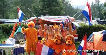 Nergens is het Nederlands elftal zo populair als in dit stadje: Oranjefans gaan massaal naar EK in Duitsland