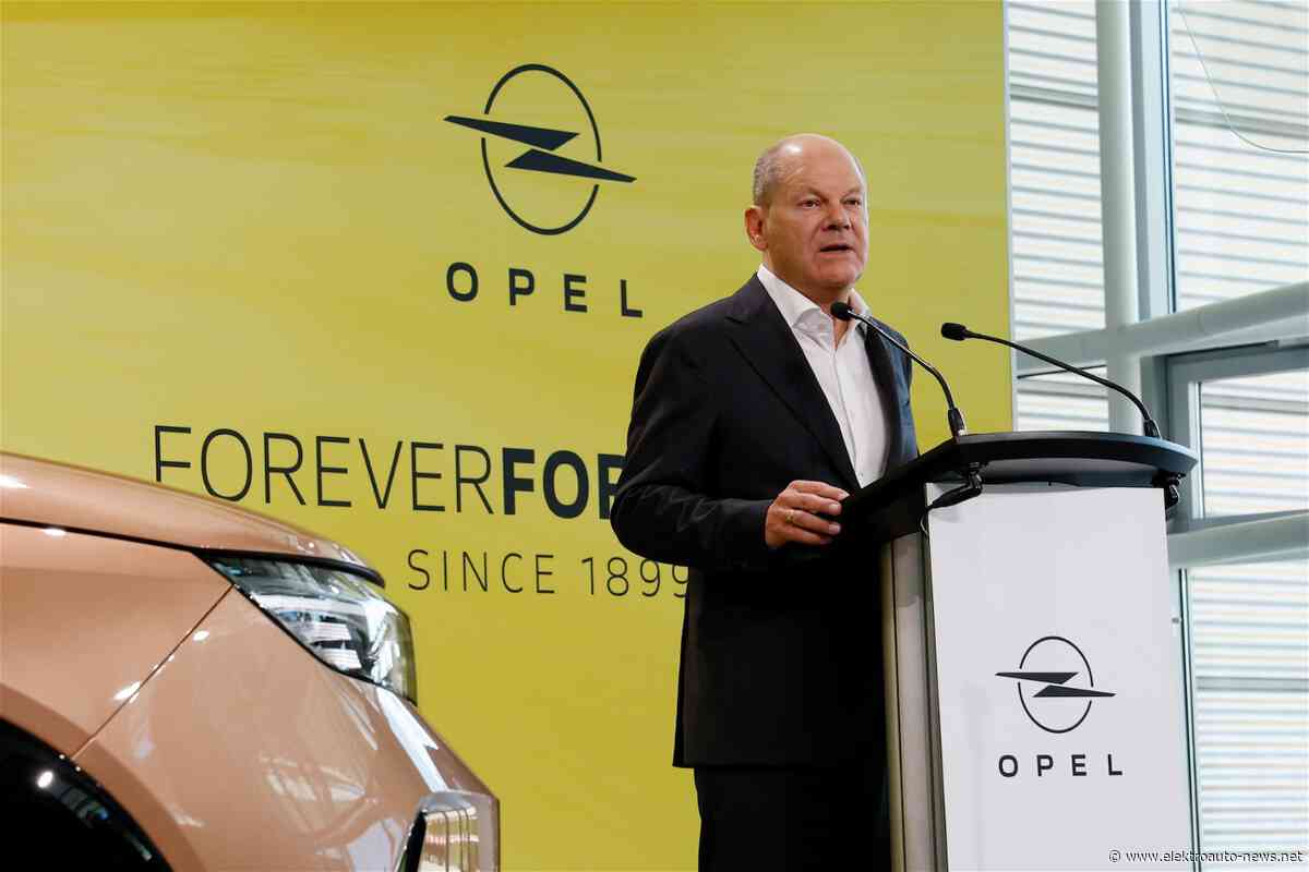 Kanzler Scholz bei Opel: „Wir stehen zur Elektromobilität“