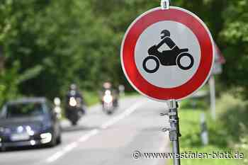 Polizei führt 60 Gespräche mit Motorradfahrern auf L755 bei Altenbeken