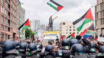 "Sicherheit oberste Priorität": Palästinensische und israelische Fahnen auf Fanmeile verboten