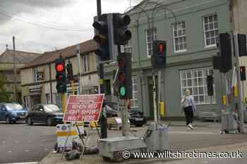 Temporary traffic lights update at busy Trowbridge junction