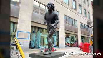 Terry Fox statue relocated in downtown Ottawa