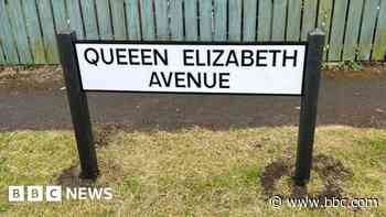 Can you see it? Street-sign gaffe bemuses residents
