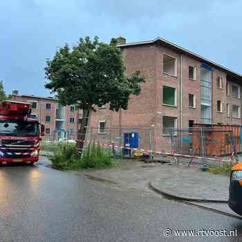 112 Nieuws:  Wegwaaiende dakdelen van sloopflat veroorzaken gevaarlijke situatie in Deventer