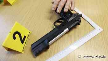 Pistolen, Revolver und Gewehre: An Polizei-Fachhochschule fehlen 90 Schusswaffen