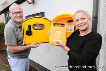 Defibrillator installed at Oak Inn, Staplow, Herefordshire
