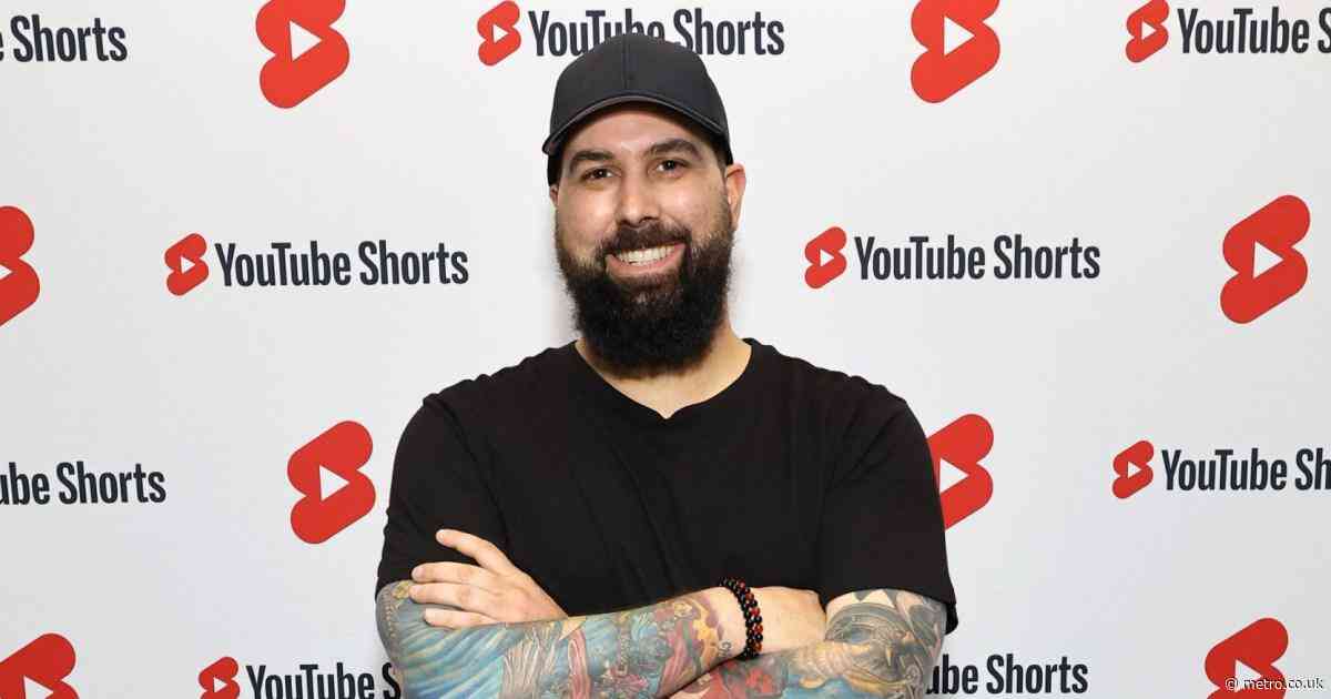 YouTube star Ben Potter, known as Comicstorian, dies aged 40 after ‘unfortunate accident’