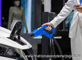 Studenten TU Delft mogen met waterstofauto de openbare weg op