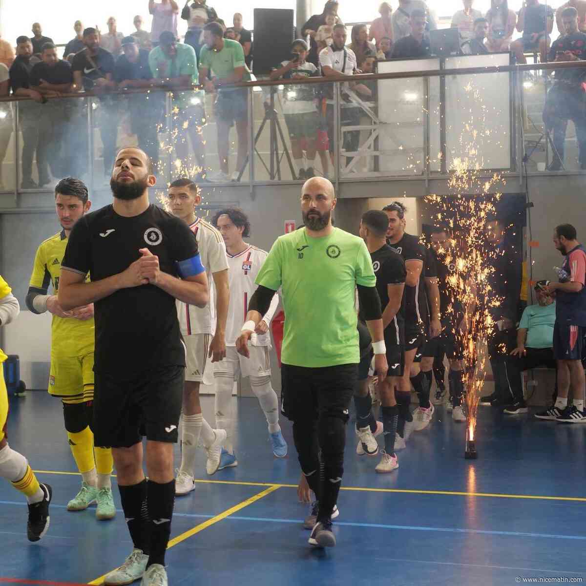 "Saison longue et compliquée", "énorme mental", groupe soudé: c’est inédit, le Nice futsal club monte en D2