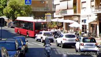 Incidente a Bravetta, nonna e nipote investite sulle strisce da un'auto. Morta l'anziana, ferita la bambina