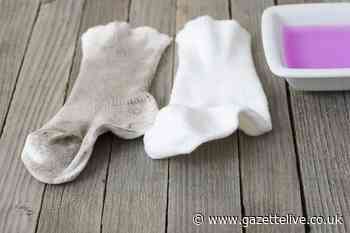 Revive your white socks with lemon juice: A natural solution to stubborn stains