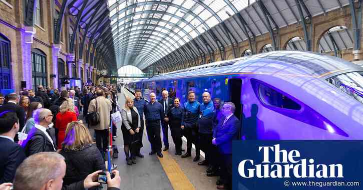 Rail firm FirstGroup plans to expand cut-price Lumo services