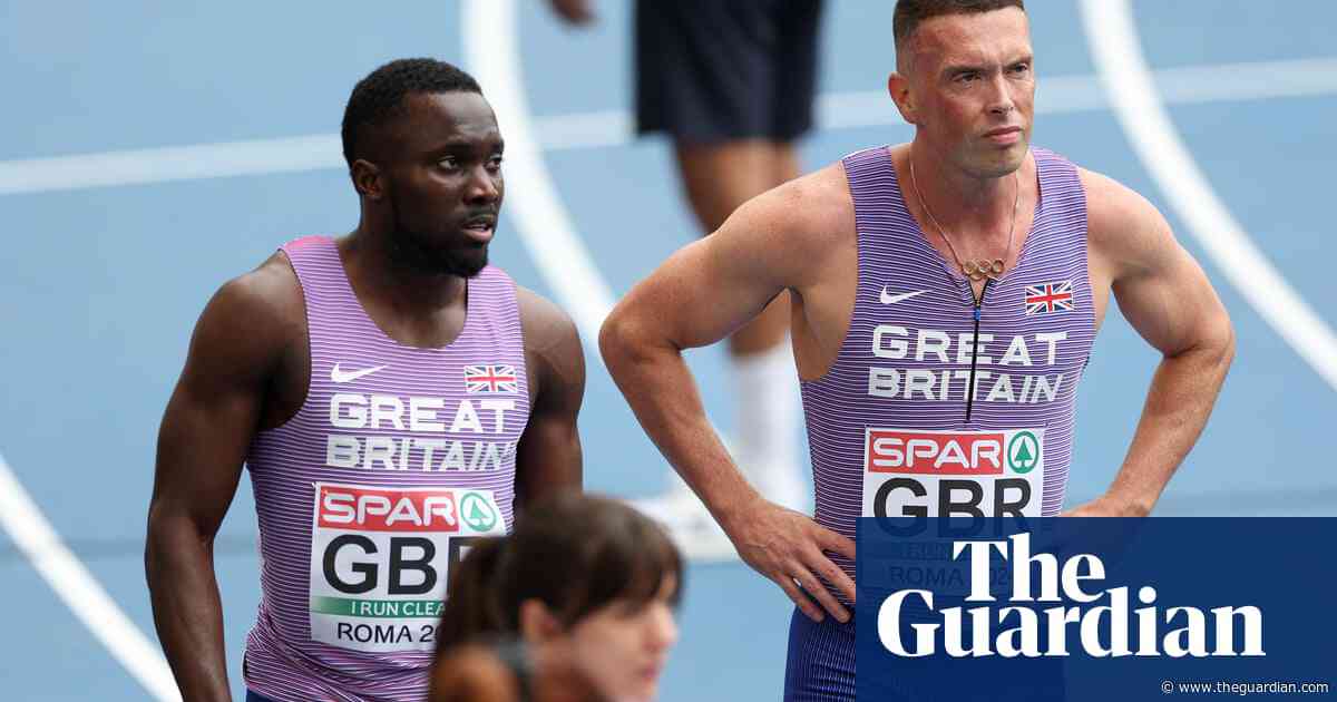 GB men out after ‘horrendous’ baton drop but women set relay standard