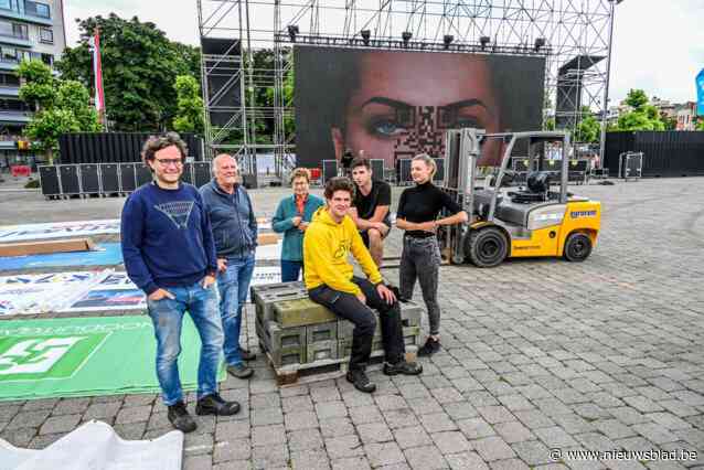 Hasselt bereidt zich voor op Duivelsgekte: opbouw van ‘Festival da Copa’ op Dusartplein van start
