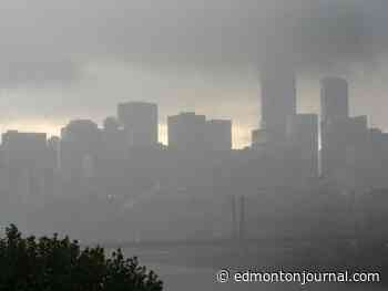 Edmonton weather: The clouds, the clouds are coming, and bringing thunderstorms with them