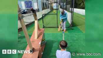 Cricket bowling machine inspires love of maths