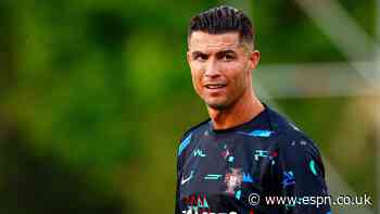 Ronaldo, Portugal training tickets on sale for €800