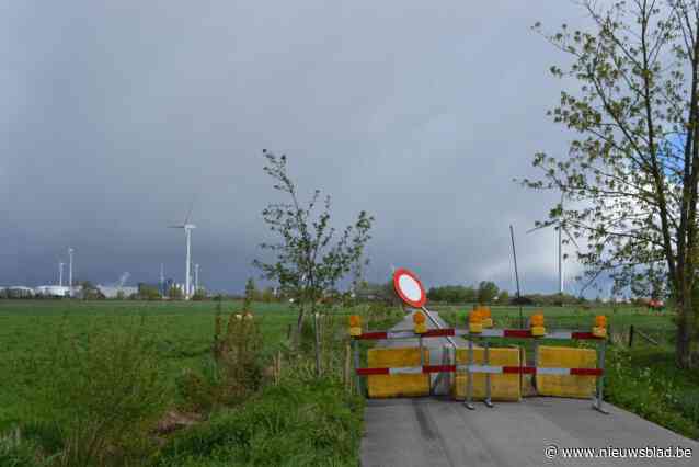 Na dispuut met windmolenbouwer: gemeente haalt blokkade toegangsweg weg om dwangsom van 100.000 euro per dag niet te moeten betalen