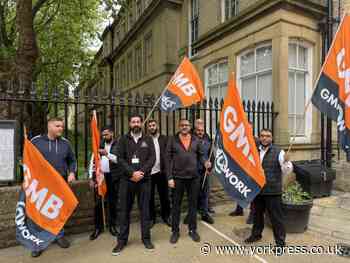 York Taxi Association protest Uber licence at council office