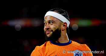 Memphis Depay veroorzaakt run op zweetbanden: ‘Als Oranje het goed doet in Duitsland, loopt iedereen ermee’