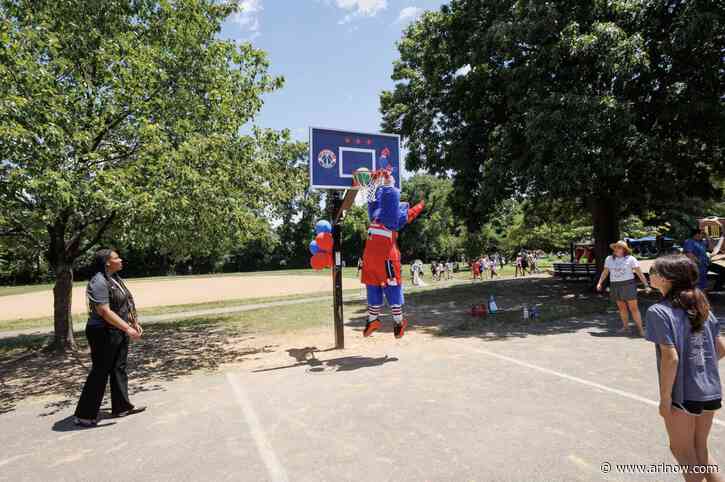 Washington Wizards and Mystics celebrate new hoops at Barcroft Elementary