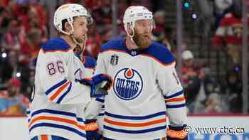 58 per cent of Canadians not following Oilers-Panthers Stanley Cup final: survey