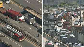 Deadly crash results in partial closure of two Toronto highways during rush hour