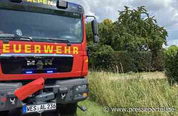 FW Alpen: Müllbrand auf der Bönninghardt