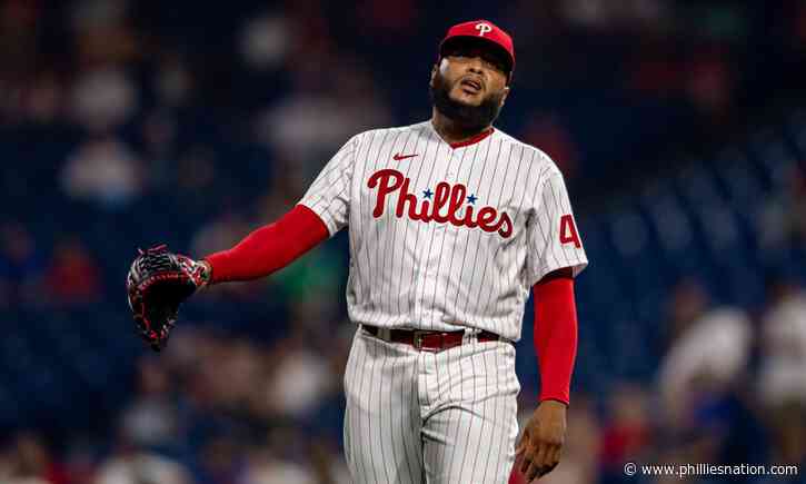 Alvarado blows save, Phillies come up just short in London Series finale