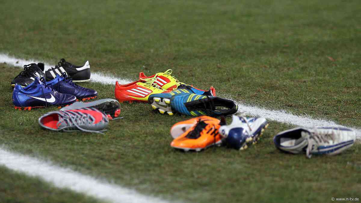 Vergoldete Treter: So viel verdienen Fußball-Stars alleine mit ihren Schuh-Verträgen