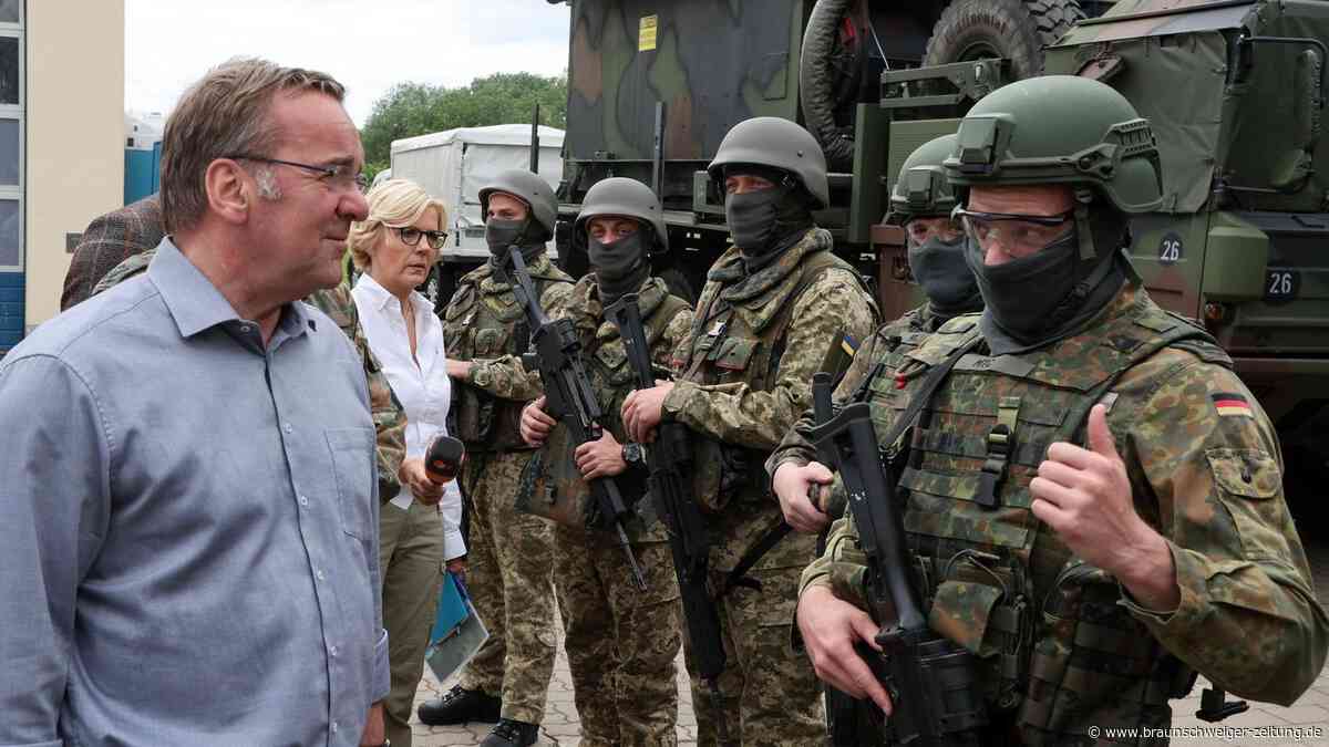 Masala zu Wehrpflicht: „Auch Frauen müssten zur Bundeswehr“
