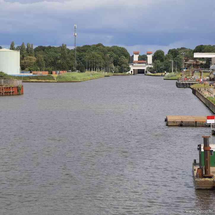 Vis uit Twentekanaal kan beter niet worden gegeten, water ernstig chemisch vervuild