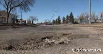 Winnipeg crews filled 135K potholes by end of May, mayor says